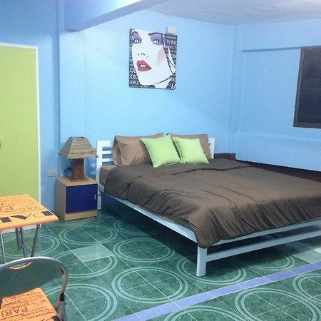 Room At Surat Surat Thani Pokój zdjęcie