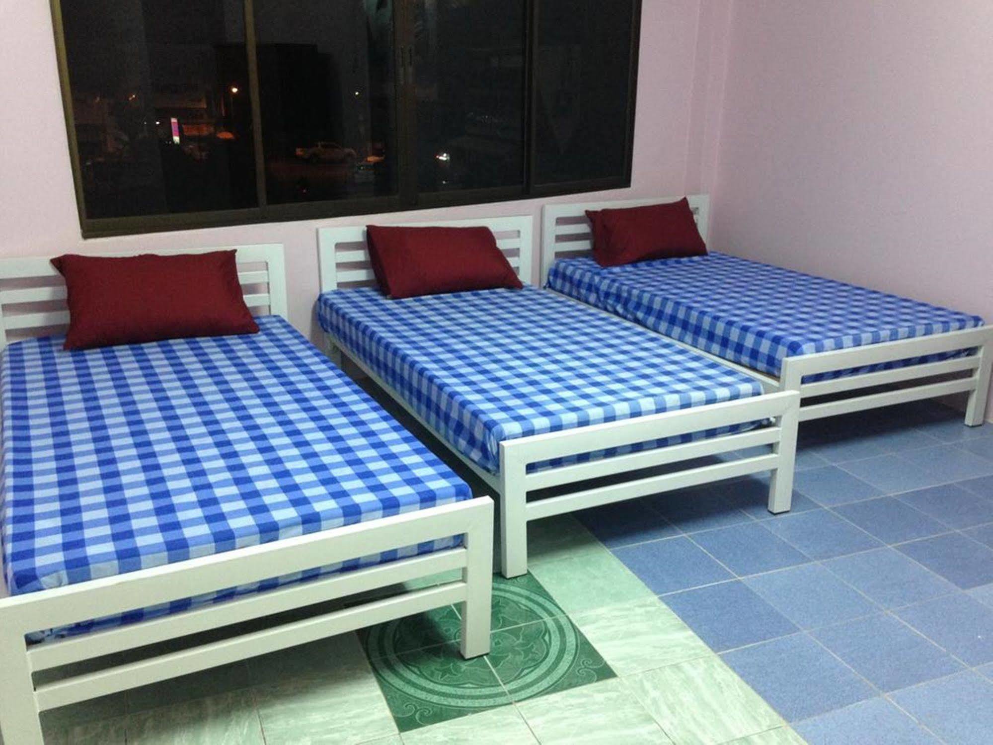 Room At Surat Surat Thani Zewnętrze zdjęcie